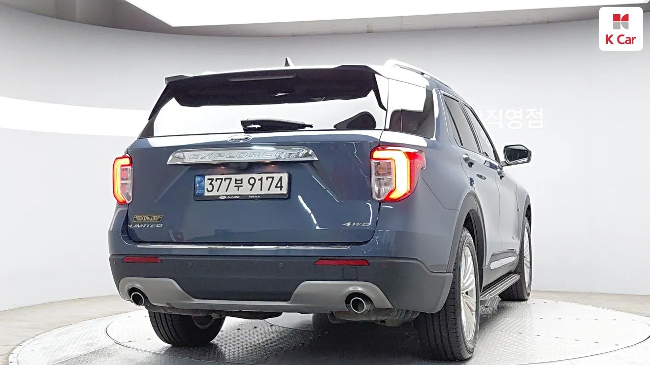 Ford Explorer 2021 photo 4