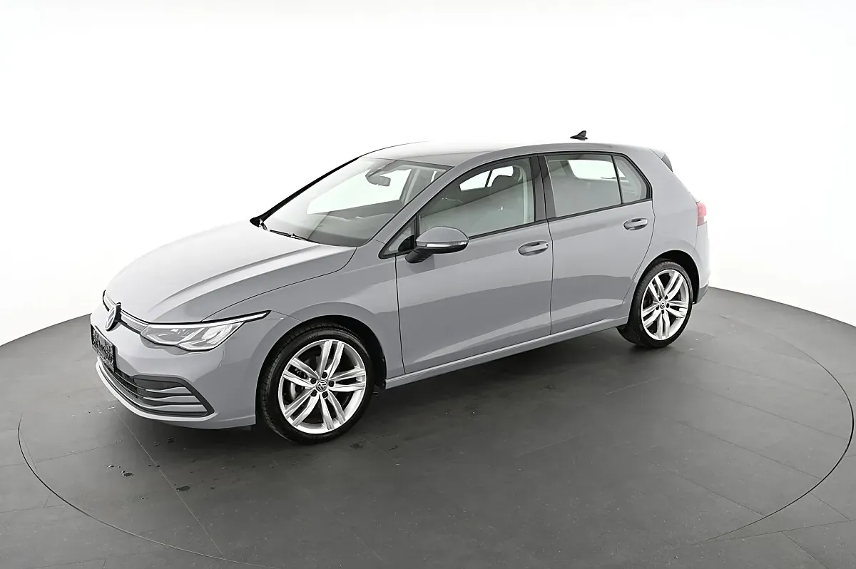 Volkswagen Golf 2023 photo 3