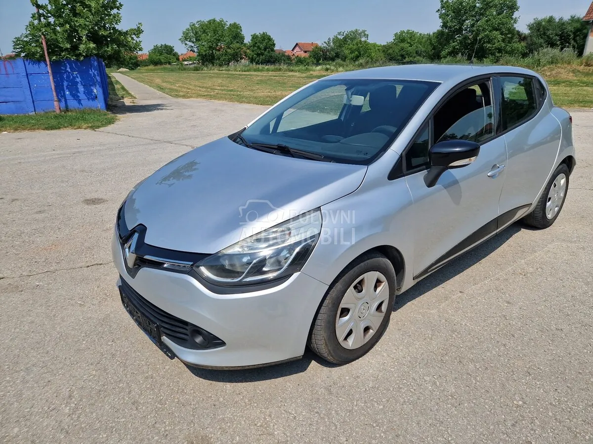 Renault Clio 2013 photo 2