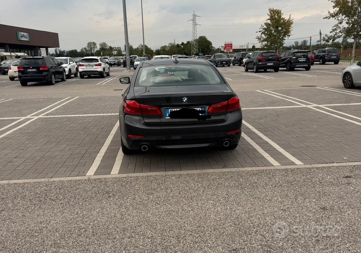 BMW 5 2017 photo 2