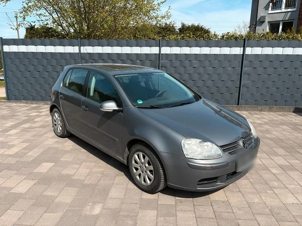 Volkswagen Golf V