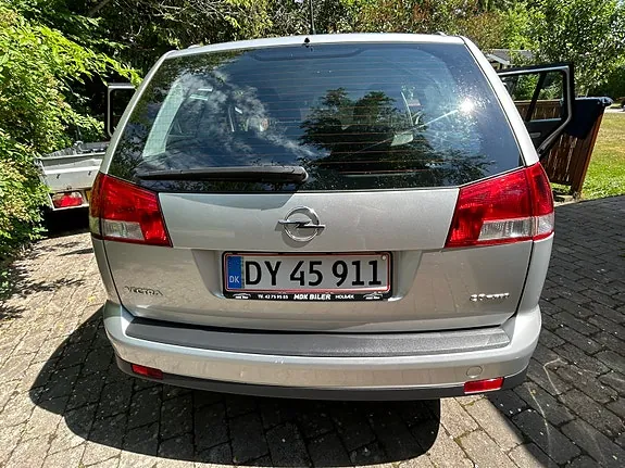 Opel Vectra 2008 photo 4