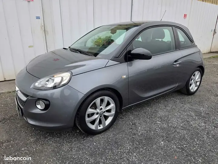 Opel Adam