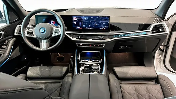 BMW X5 2025 photo 4