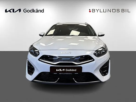 Kia Ceed 2024 photo 2