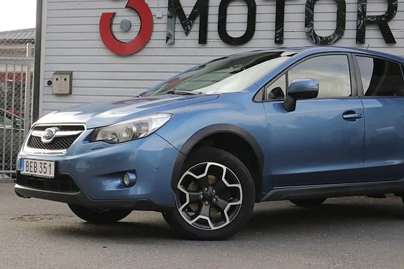 Subaru Xv 2014 photo 2