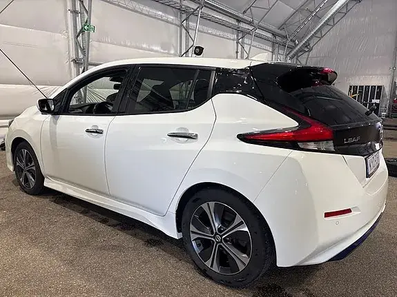 Nissan Leaf 2021 photo 5