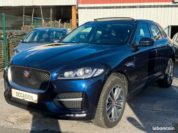 Jaguar F-Pace