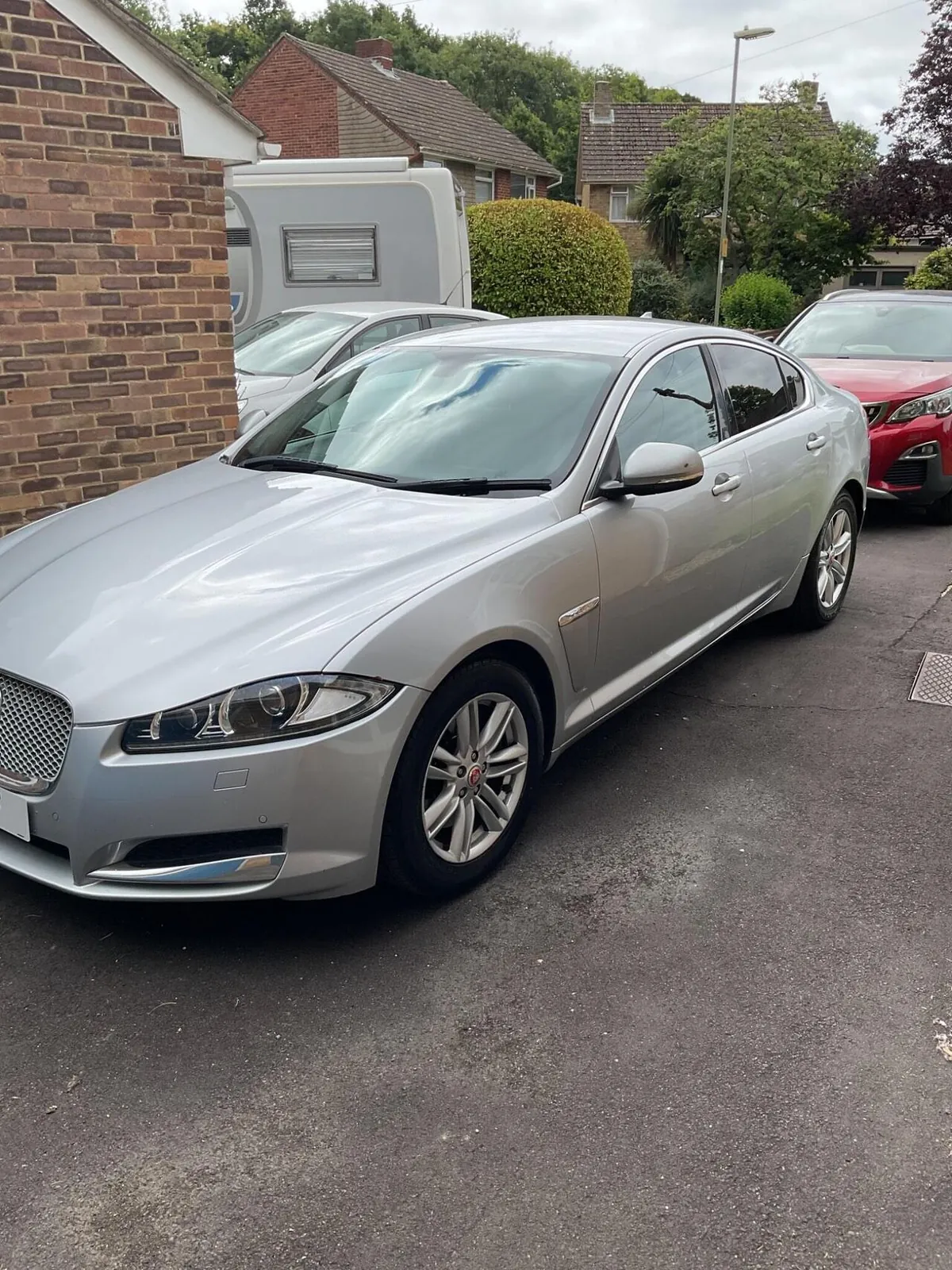 Jaguar Xf 2015 photo 2