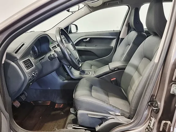 Volvo V70 2011 photo 5