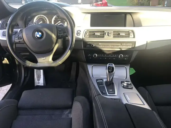BMW 5 Series 2013 photo 3