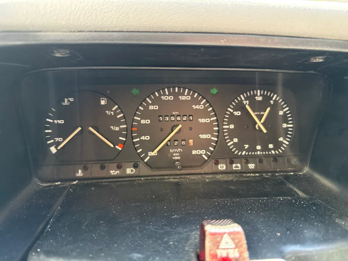 Volkswagen T4 1992 photo 3