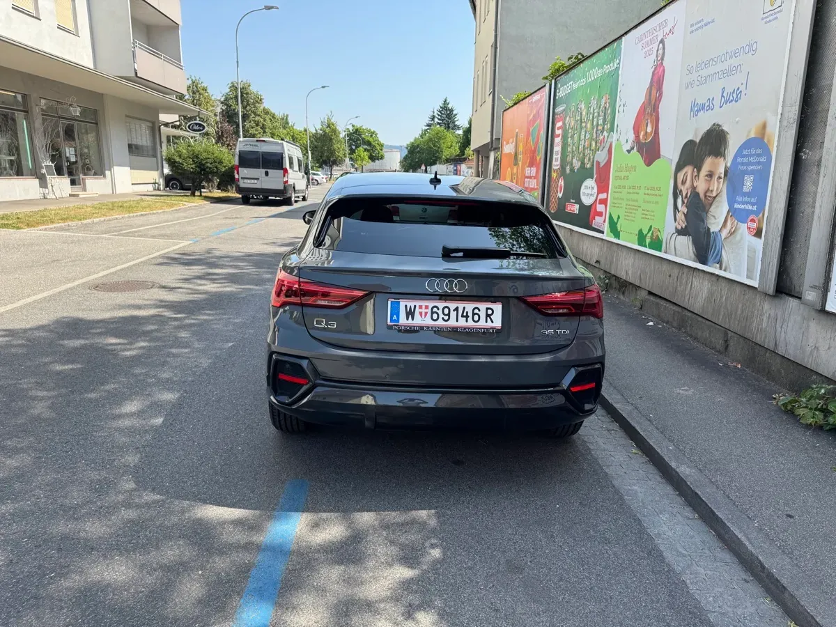 Audi Q3 2020 photo 3