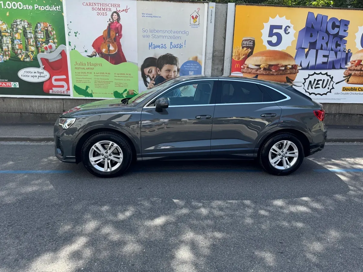 Audi Q3 2020 photo 2