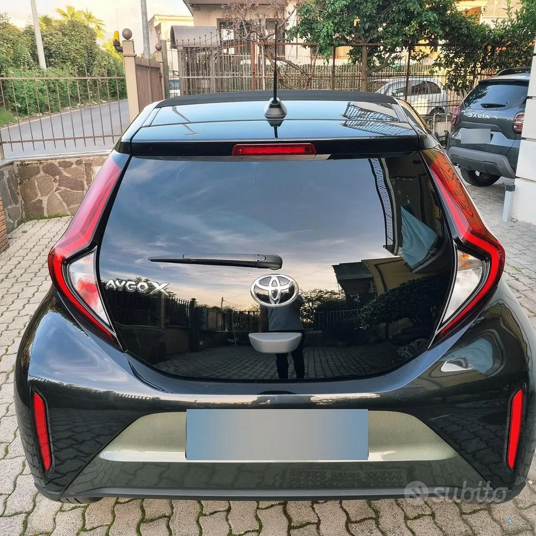 Toyota Aygo 2022 photo 2