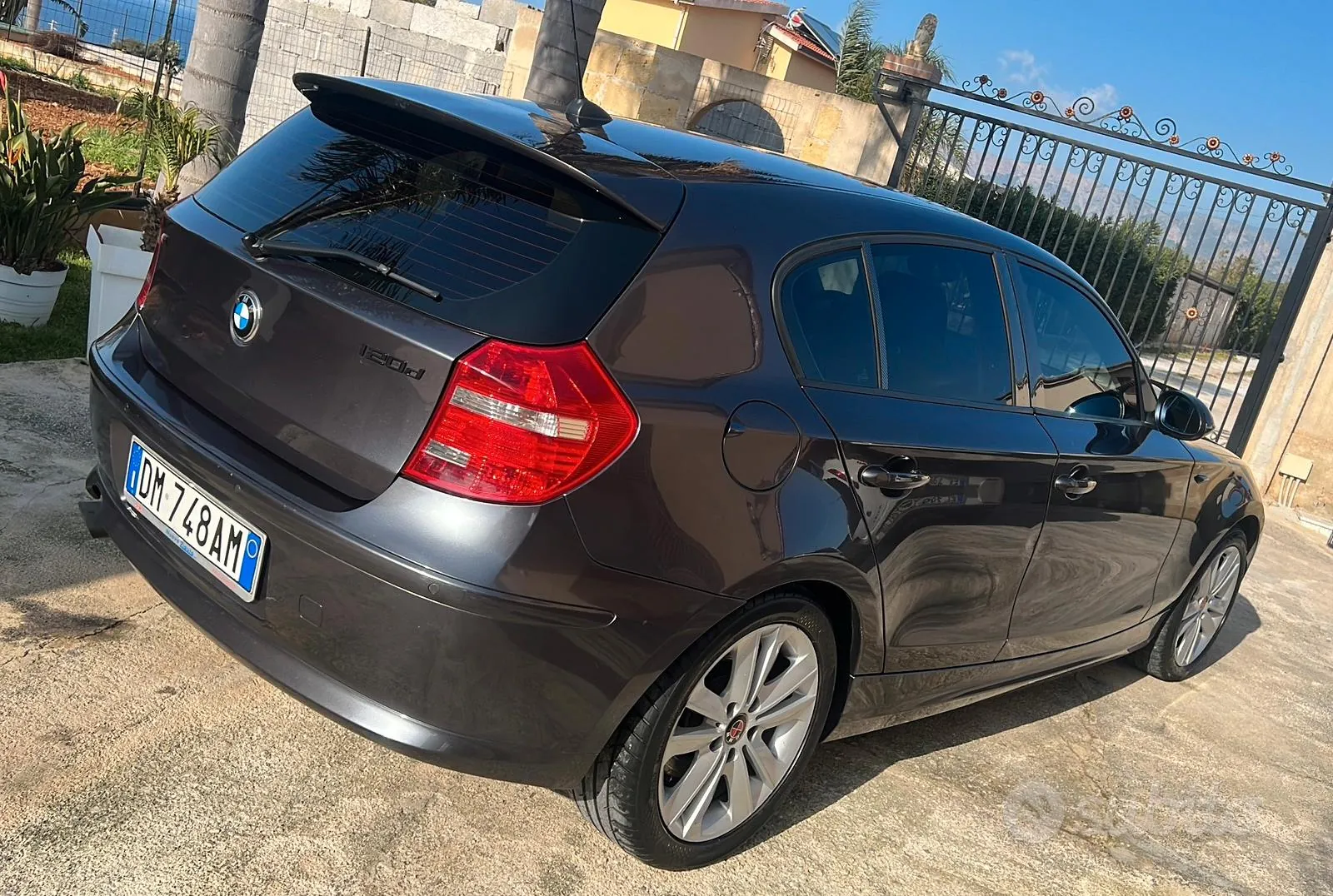 BMW 120D 2008 photo 3