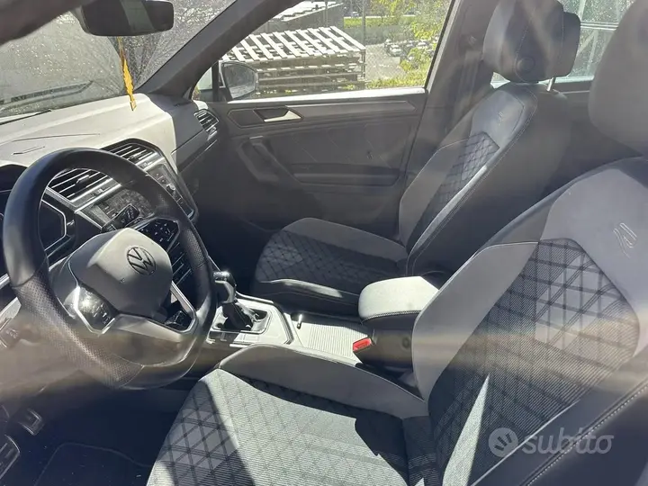 Volkswagen Tiguan 2020 photo 2