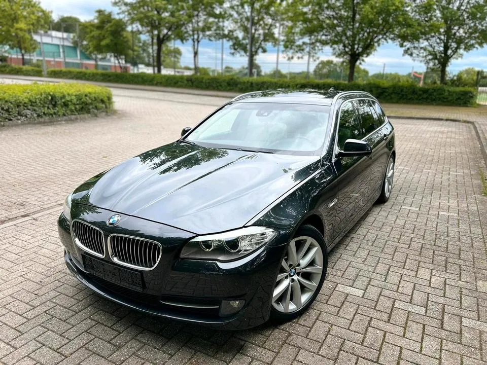 BMW F11