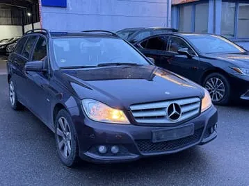 Mercedes-Benz C 200 2012 photo 3