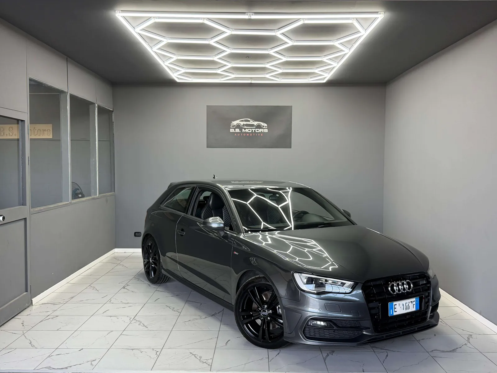 Audi A3 2014 photo 2