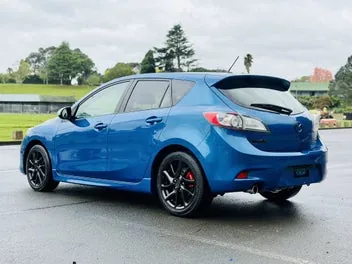 Mazda Axela 2012 photo 4