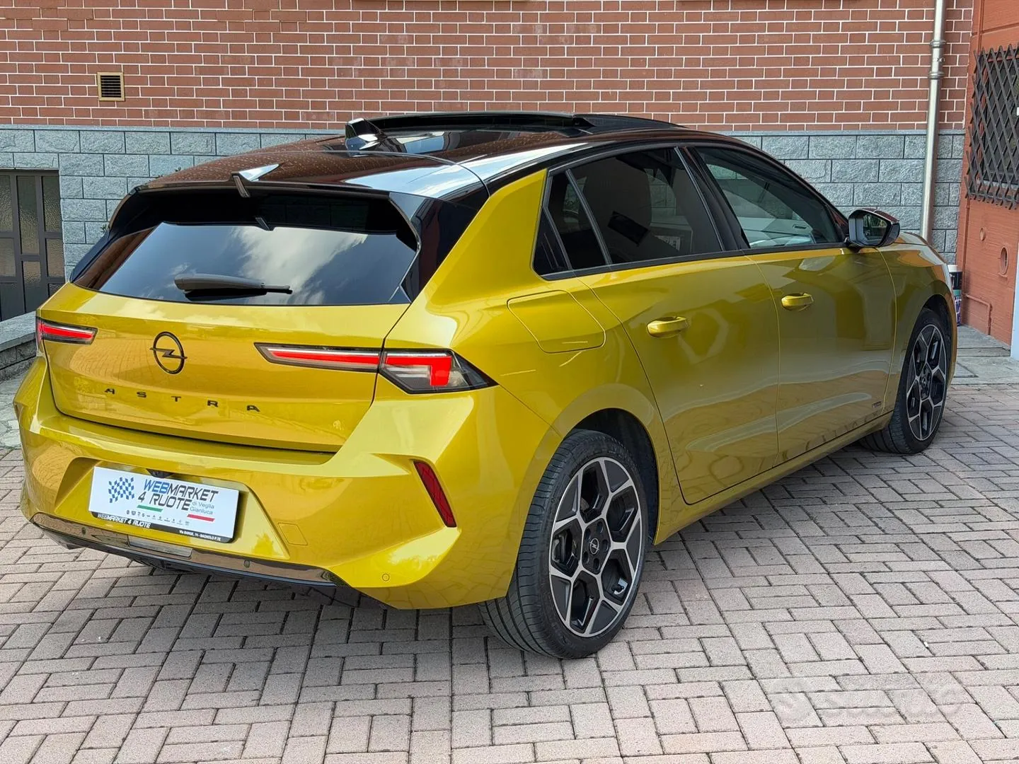 Opel Astra 2022 photo 3