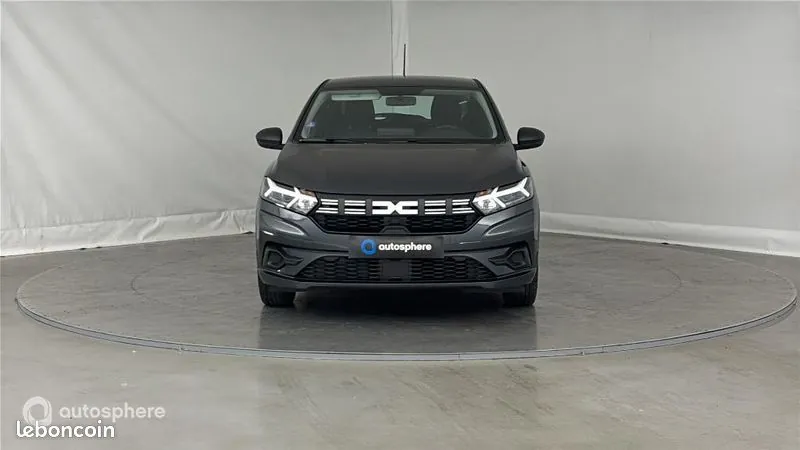 Dacia Sandero 2023 photo 2