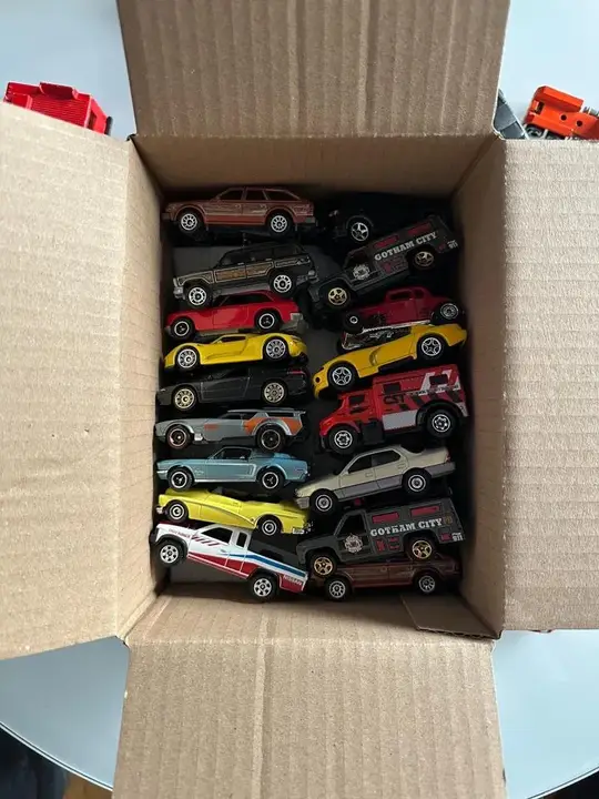 Hot Wheels Matchbox