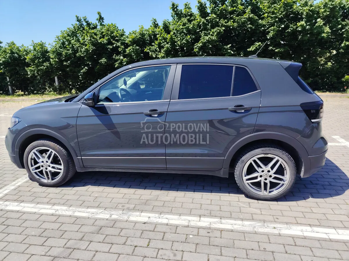 Volkswagen T-Cross 2021 photo 2