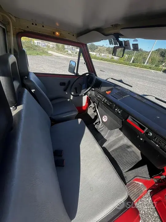 Volkswagen T3 1984 photo 3