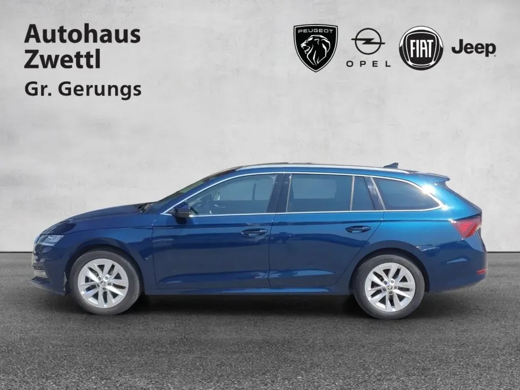 Skoda Octavia 2021 photo 3