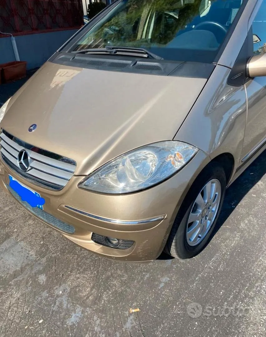 Mercedes-Benz A