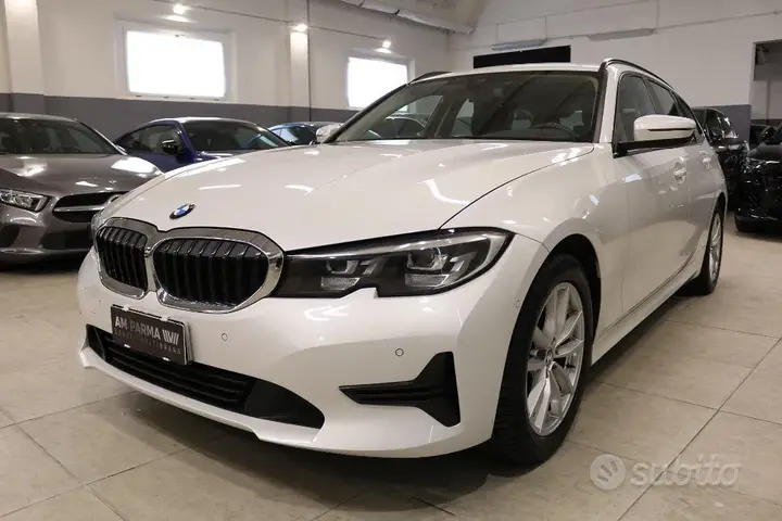BMW 316D 2022 photo 3