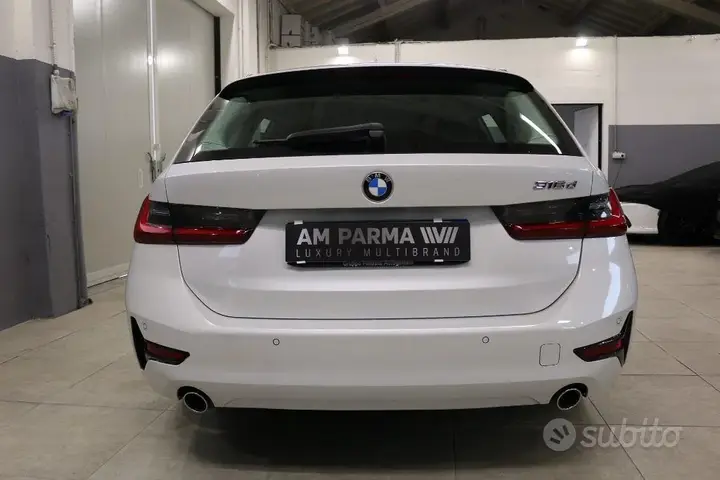 BMW 316D 2022 photo 4