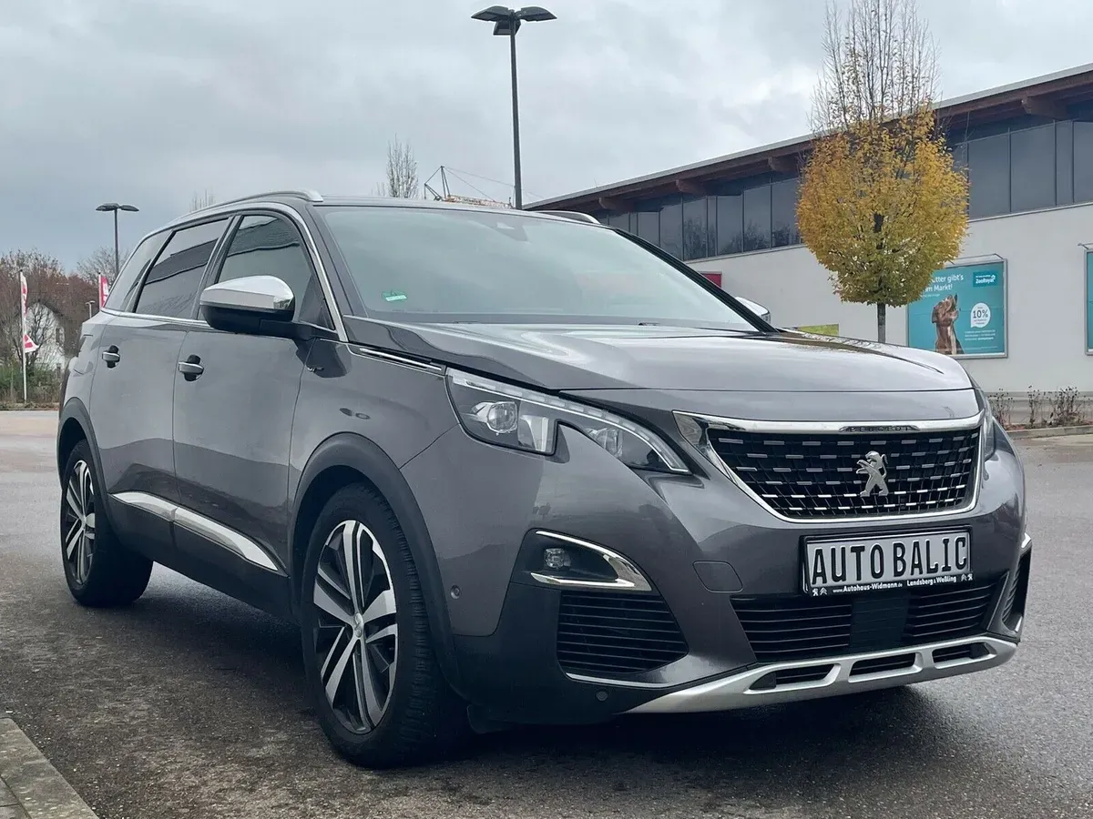 Peugeot 5008 2018 photo 3