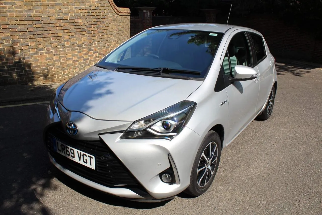 Toyota Yaris 2019 photo 3