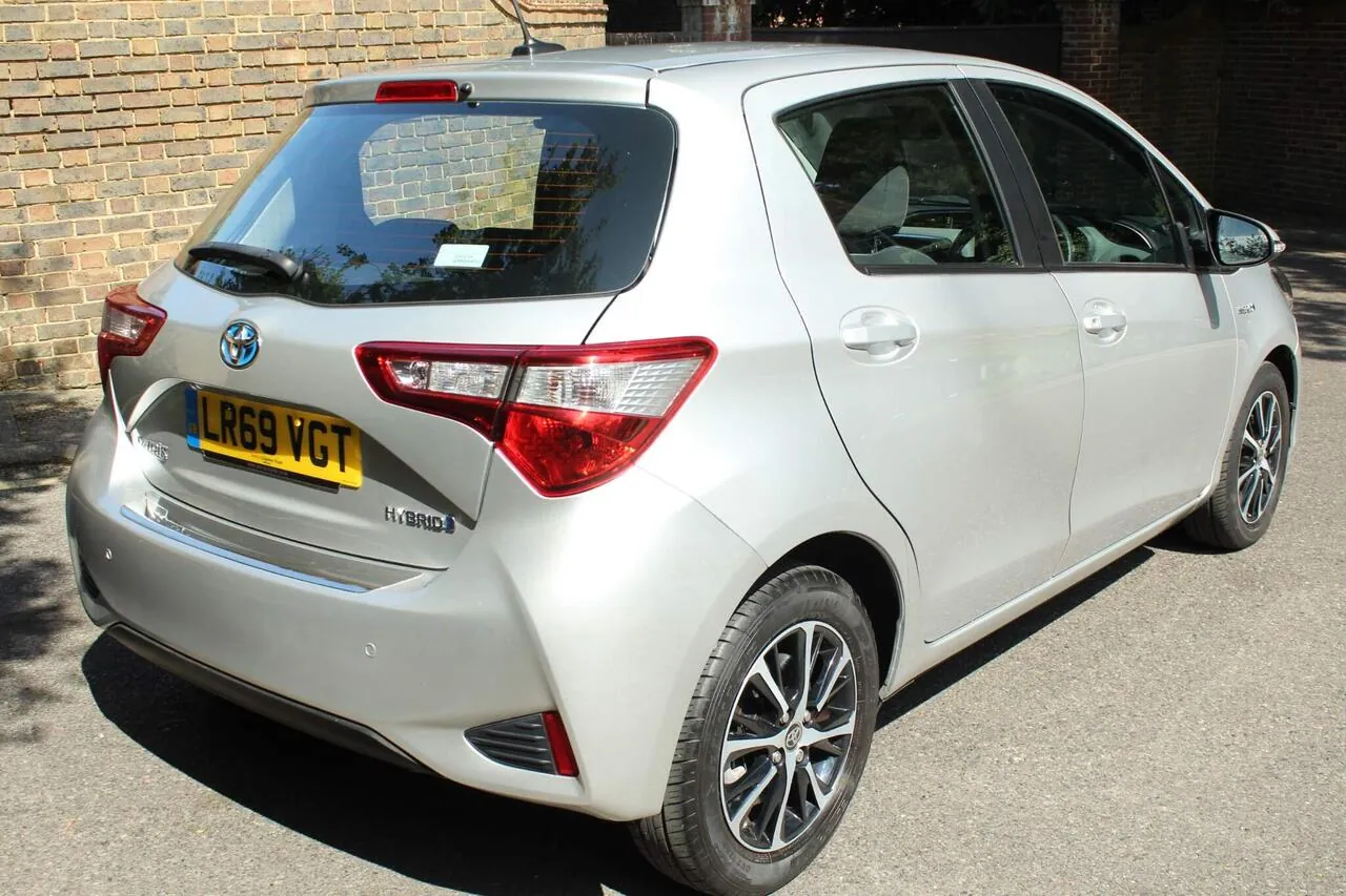 Toyota Yaris 2019 photo 5