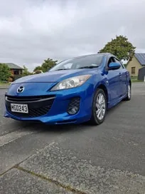 Mazda Axela 2012 photo 4