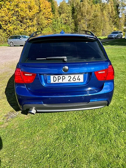 BMW 330D 2009 photo 3