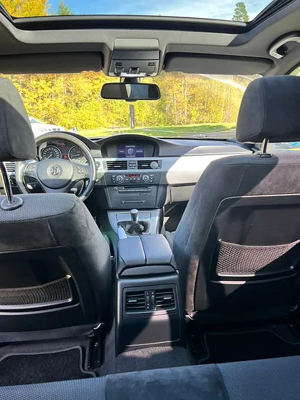 BMW 330D 2009 photo 5