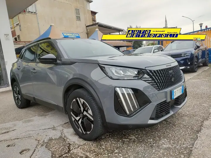 Peugeot 2008 2023 photo 3