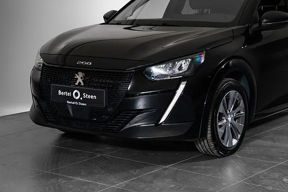 Peugeot E-208 2023 photo 2