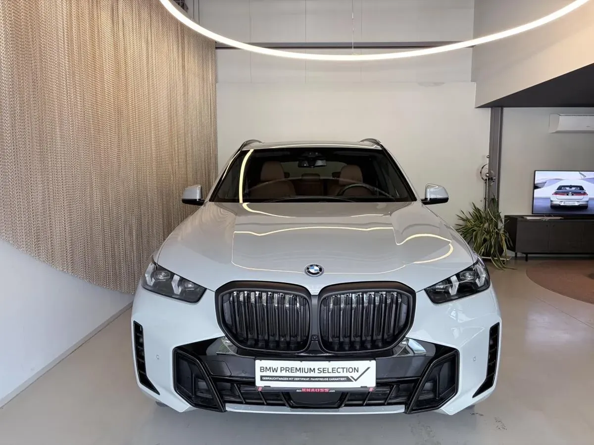 BMW X5 2025 photo 2