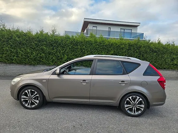 Kia Ceed 2008 photo 3