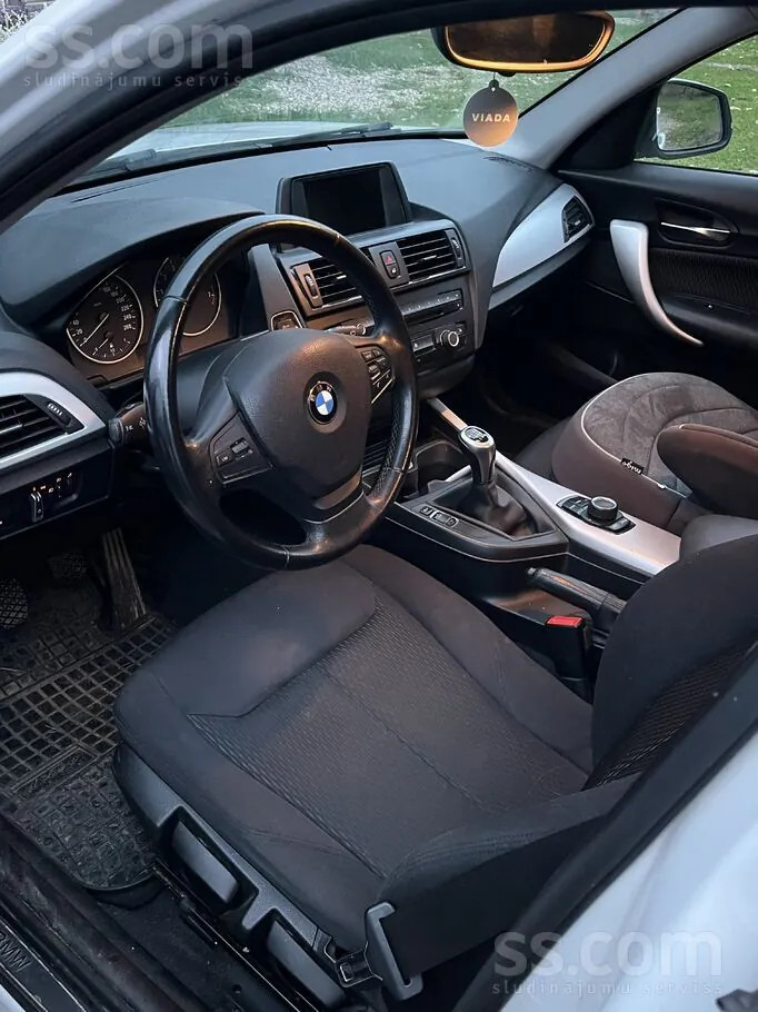 BMW 116 2012 photo 5