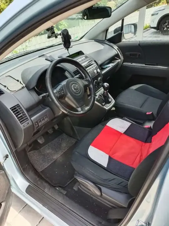Mazda Mazda5 2009 photo 2