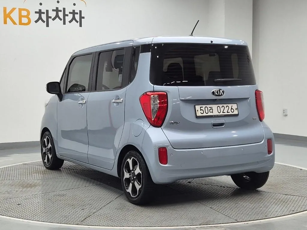Kia Ray 2016 photo 2