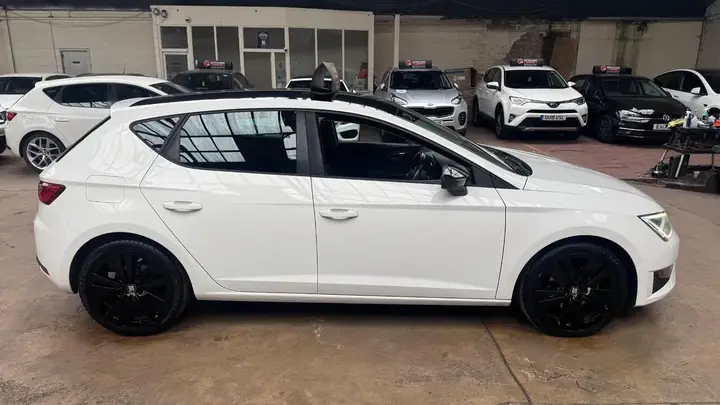 Seat Leon 2015 photo 5