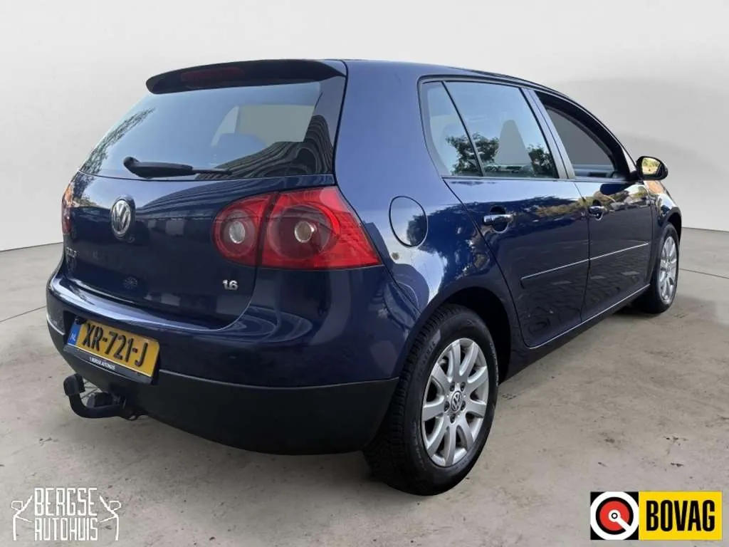 Volkswagen Golf 2004 photo 3