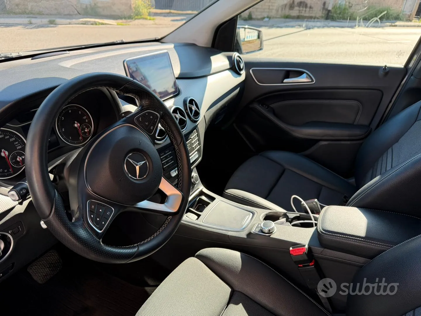 Mercedes-Benz C-Class 2016 photo 5
